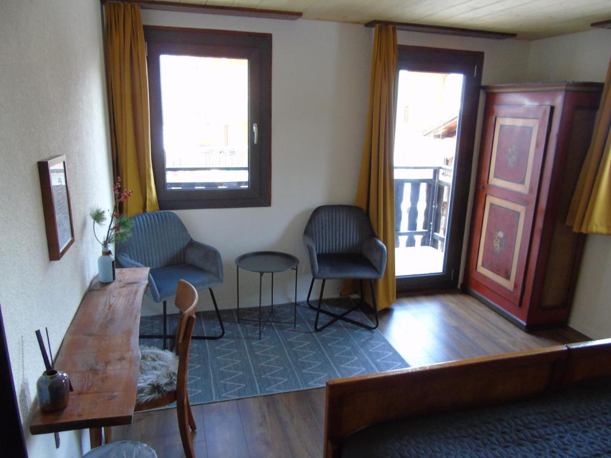 Room'S Chez Beni Grächen Εξωτερικό φωτογραφία