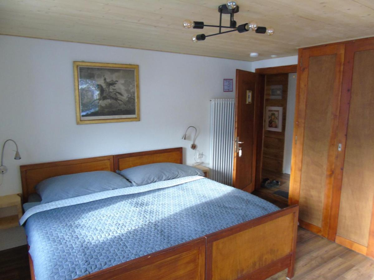 Room'S Chez Beni Grächen Εξωτερικό φωτογραφία